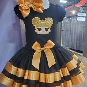 Tutu and shirt aet